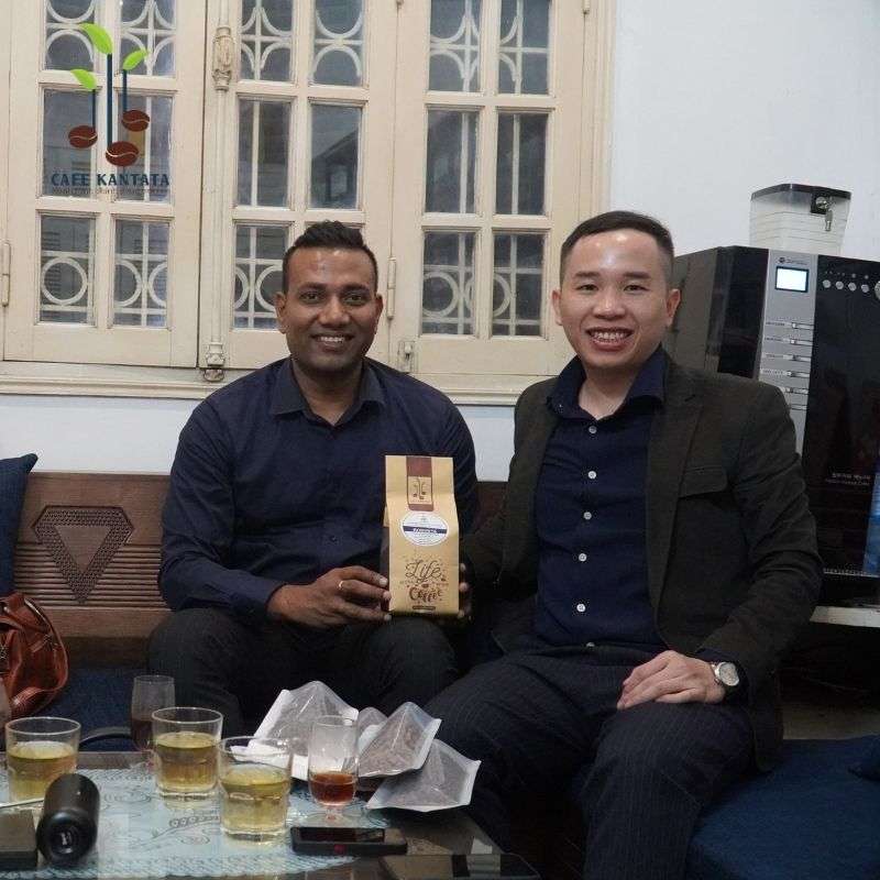 Peaberry-coffee-beans-Viet-Nam-Partner-Kantata